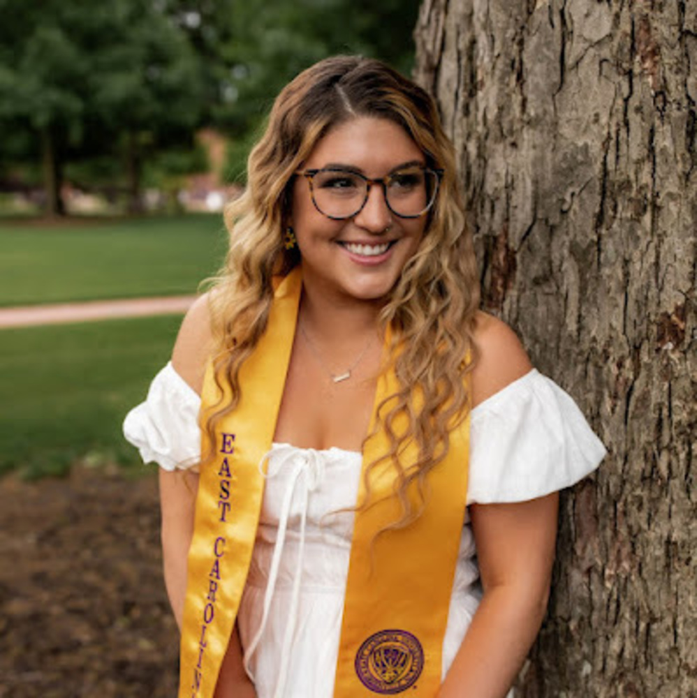 Meet your Posher, Maddie